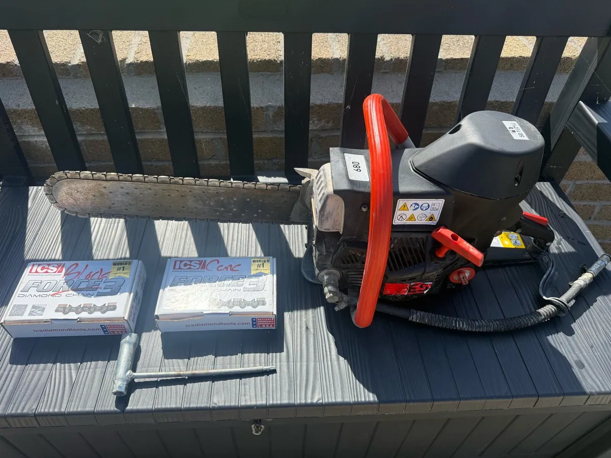 Petrol Concrete Chainsaw 14 “ bar - Image 1