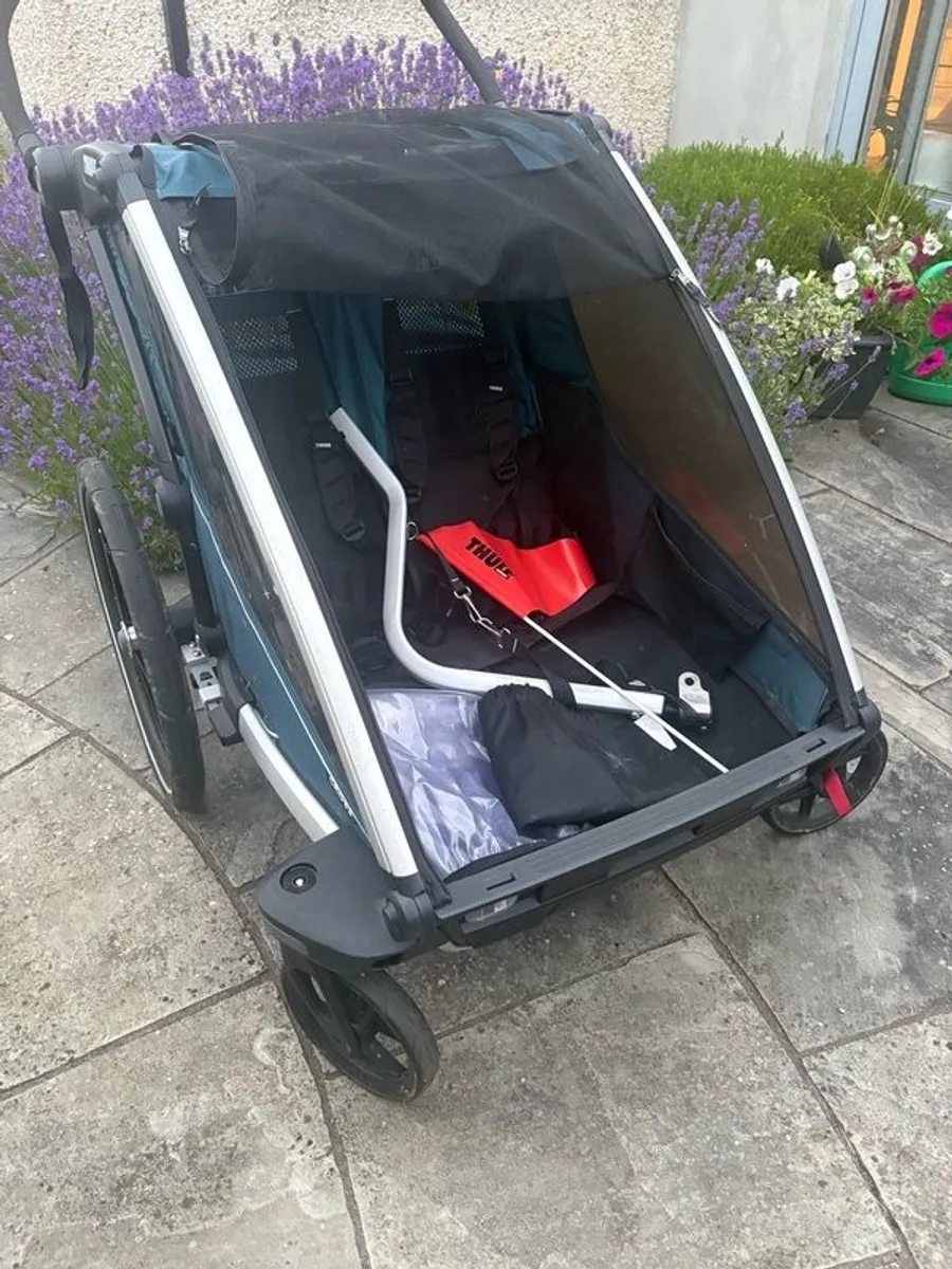 Thule Chariot Cross 2 Double Buggy - Image 1