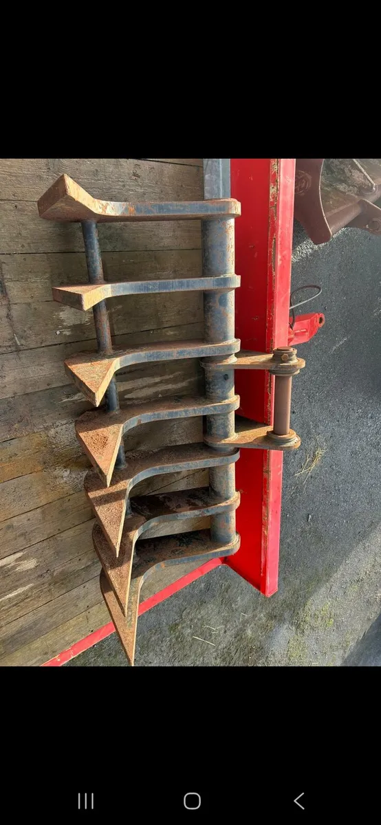 13 tonne Rake Bucket - Image 3