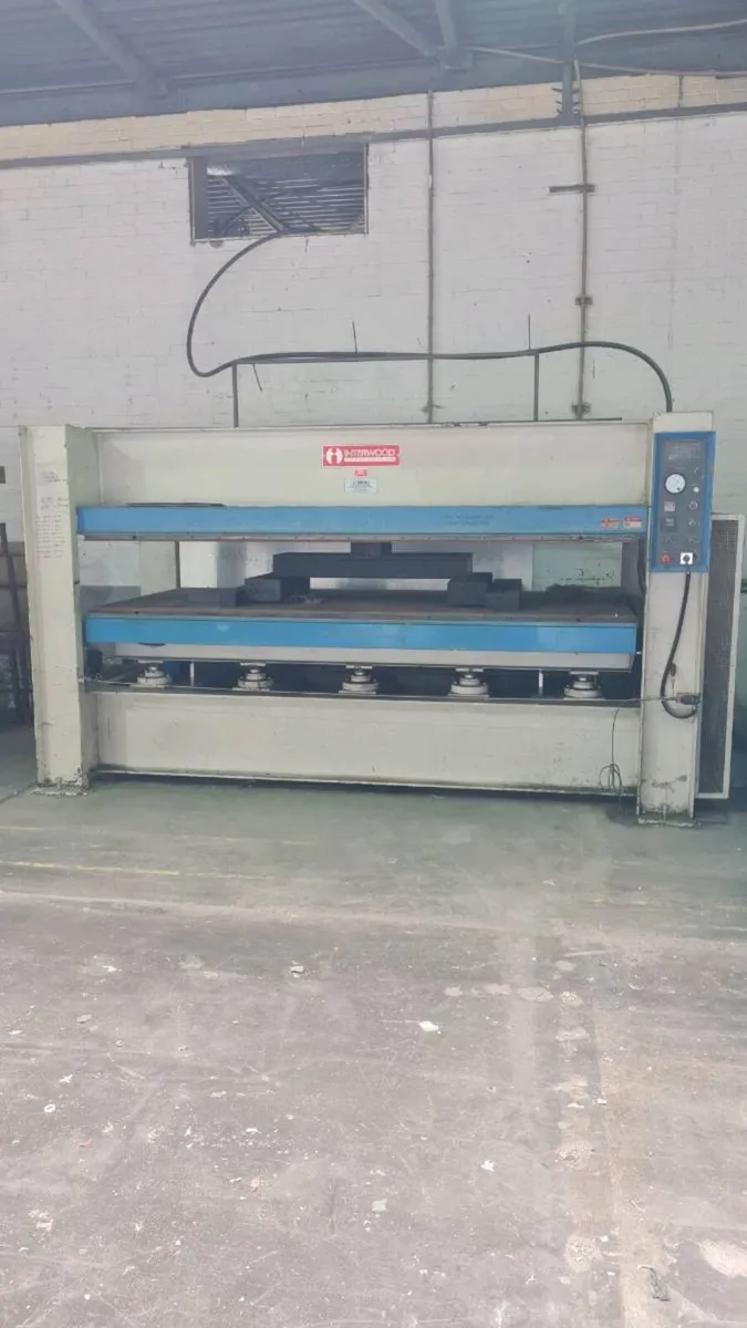 Interwood Veneer Hydraulic Press - Image 1