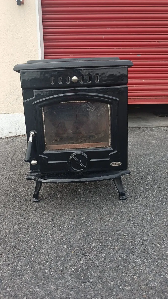 Stove - Image 1