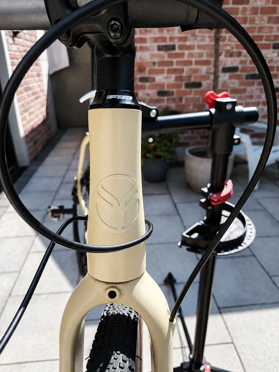 Forme Monsal Gravel Bike - Image 3