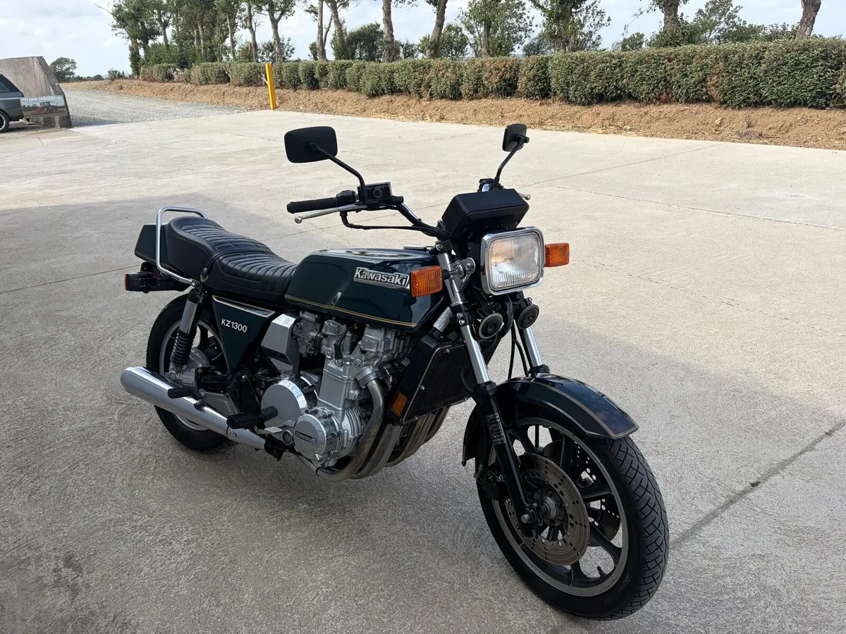 1981 Kawasaki KZ1300 - Image 3