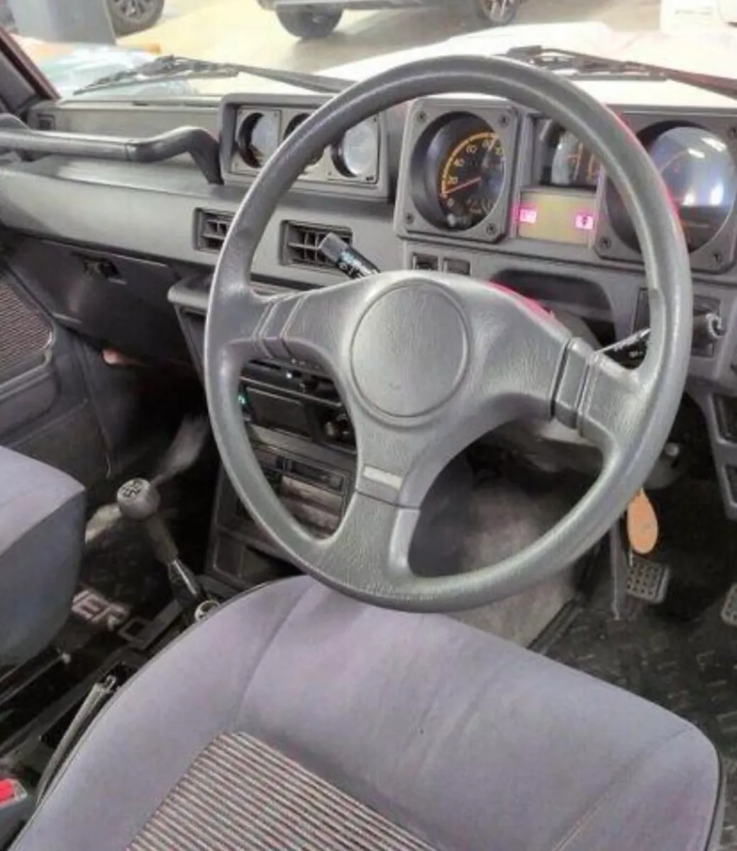 1989 Mitsubishi Shogun Pajero Mk1 swb 2.5td - Image 3