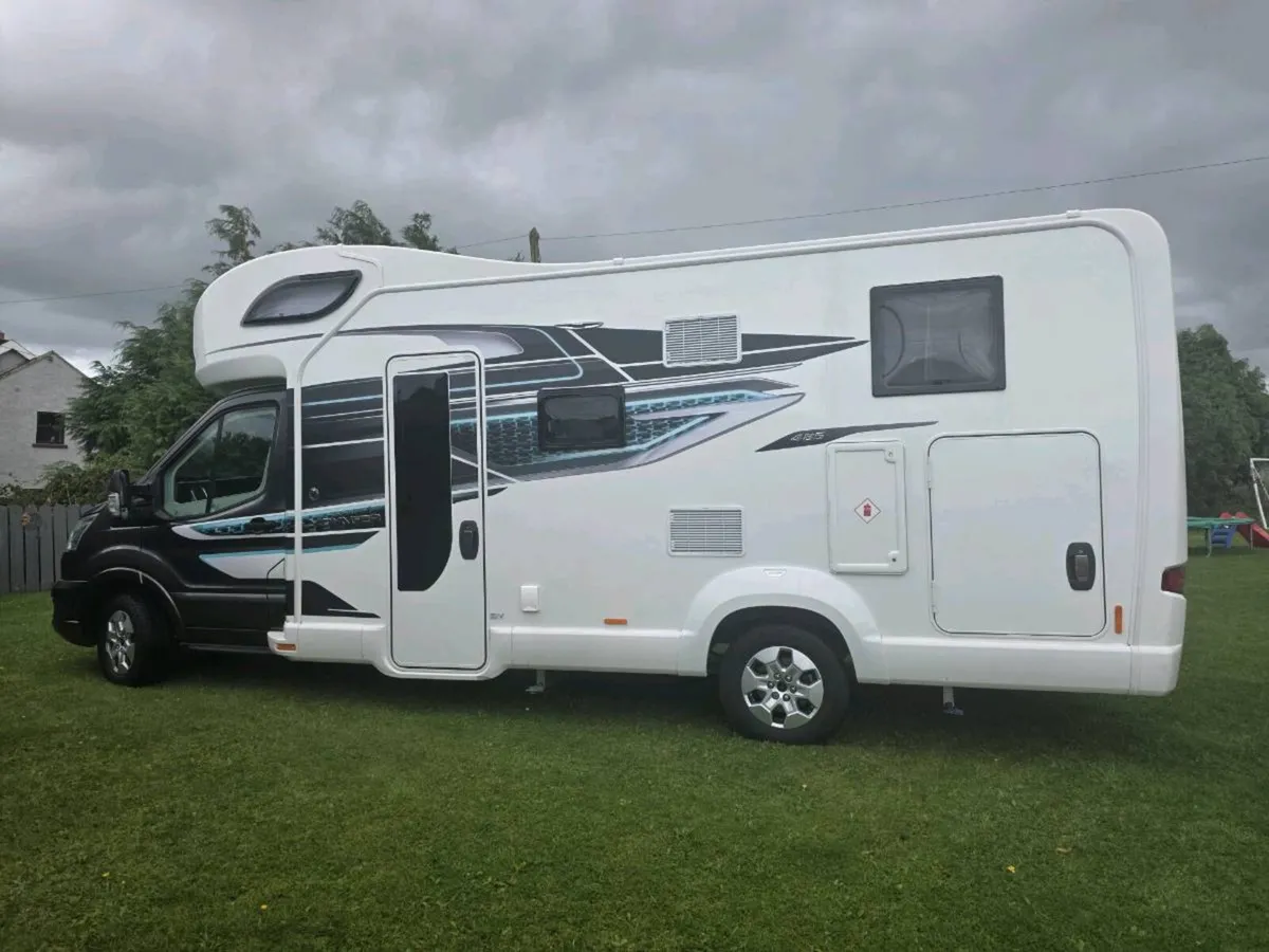 Swift Voyager 485 - Image 2