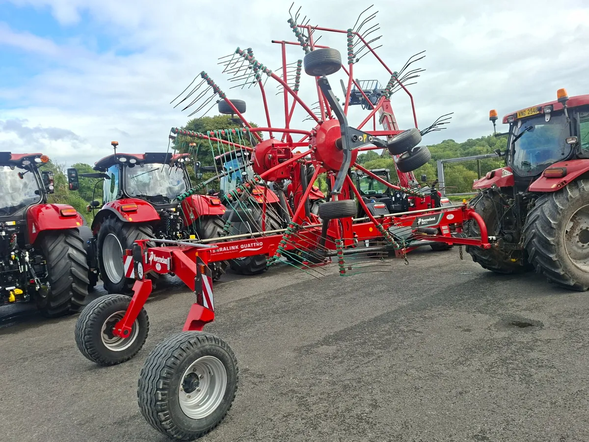 2019 KVERNELAND 9472 RAKE - Image 3