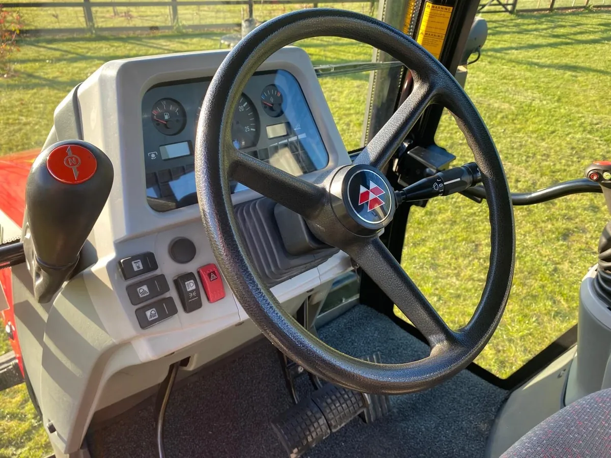 Tractor - Image 3