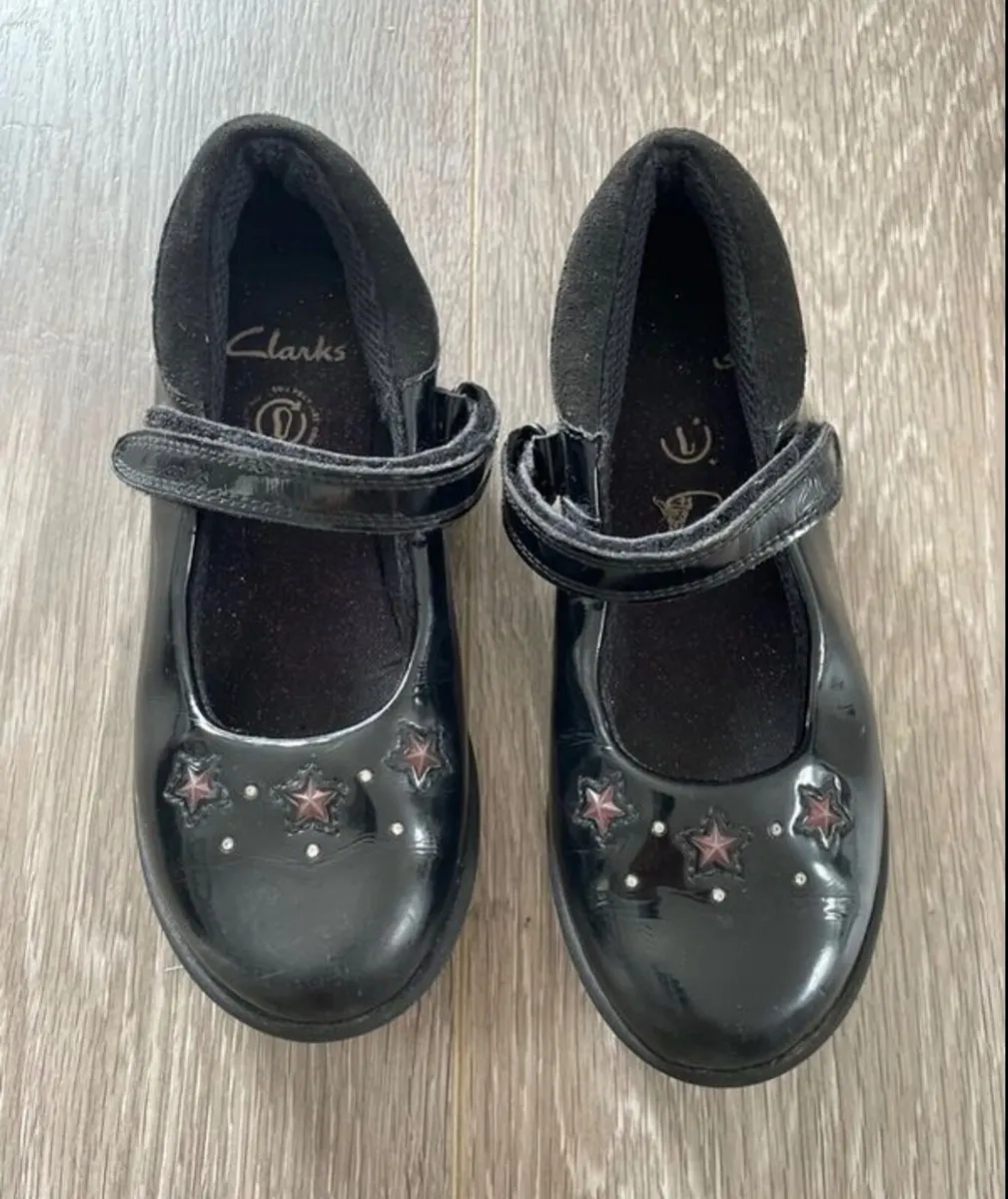 Girls Clarks School Shoes: Size 12 - OR FREE - Image 1