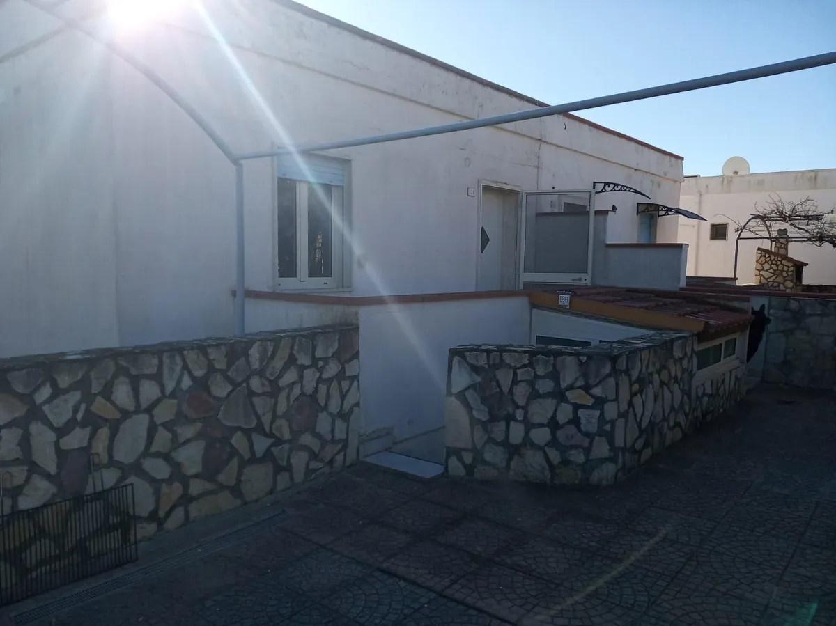 Semi-D family home International property Italy Si - Image 2