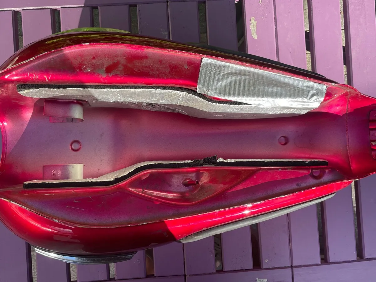 2001 Triumph Bonneville Parts - Image 4