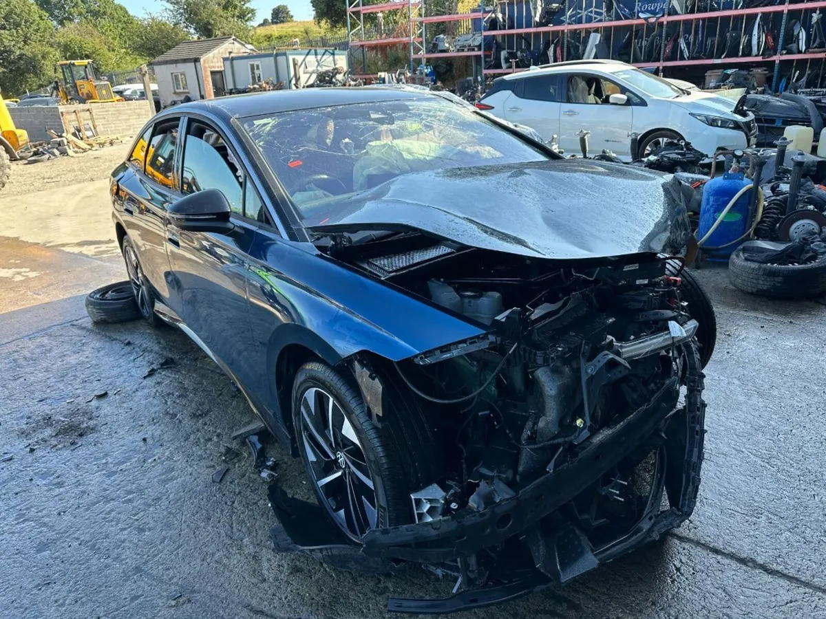 2024 VOLKSWAGEN ID.7 EV FOR BREAKING - Image 3