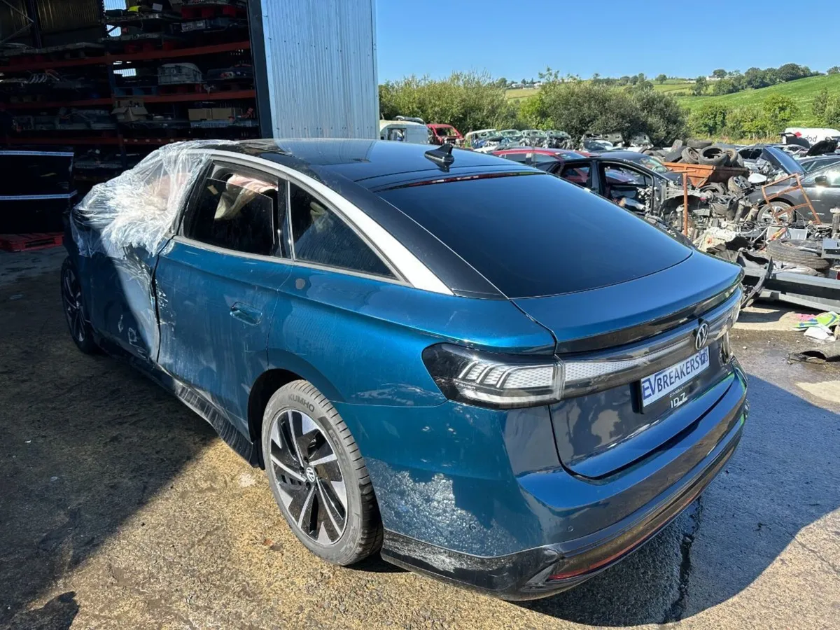 2024 VOLKSWAGEN ID.7 EV FOR BREAKING - Image 1