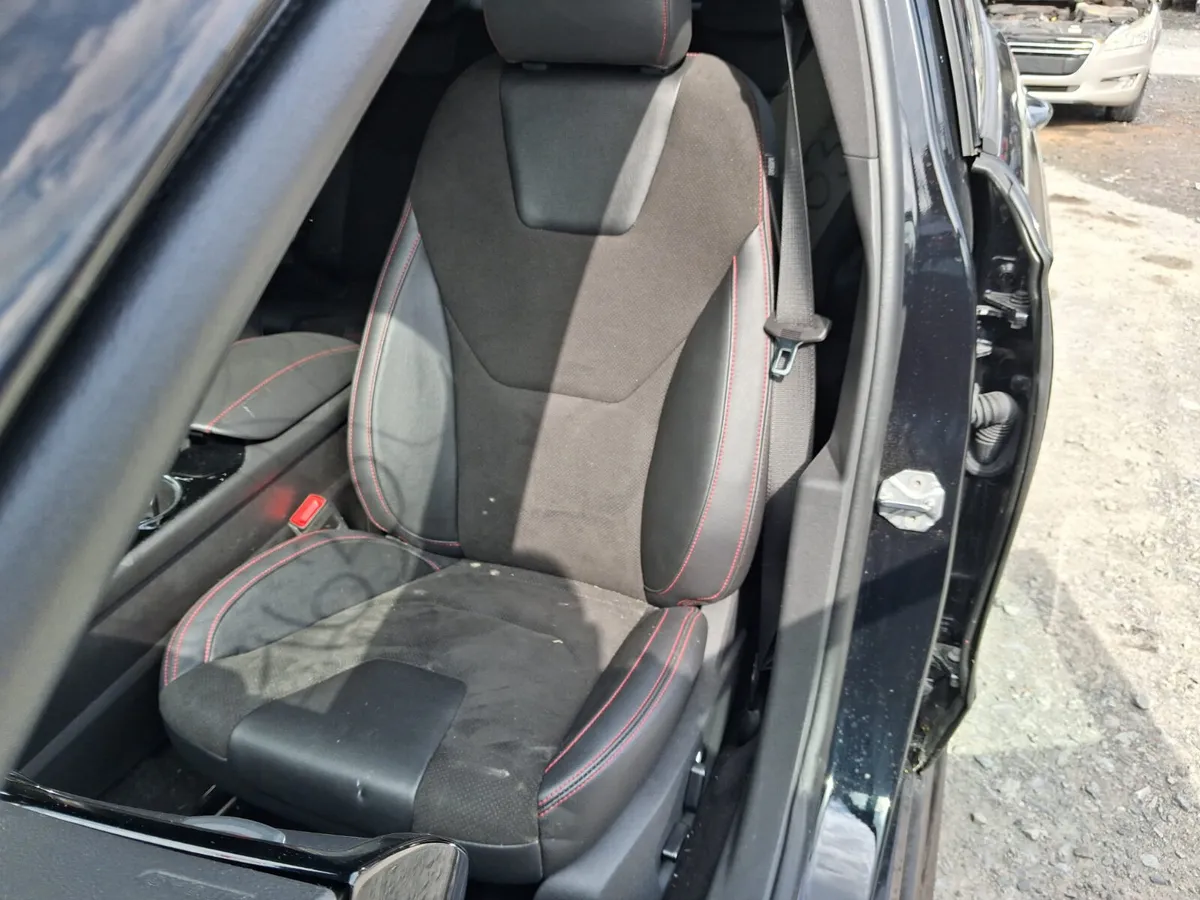 2015-2022 Ford Mondeo ST-line Leather Interior - Image 2