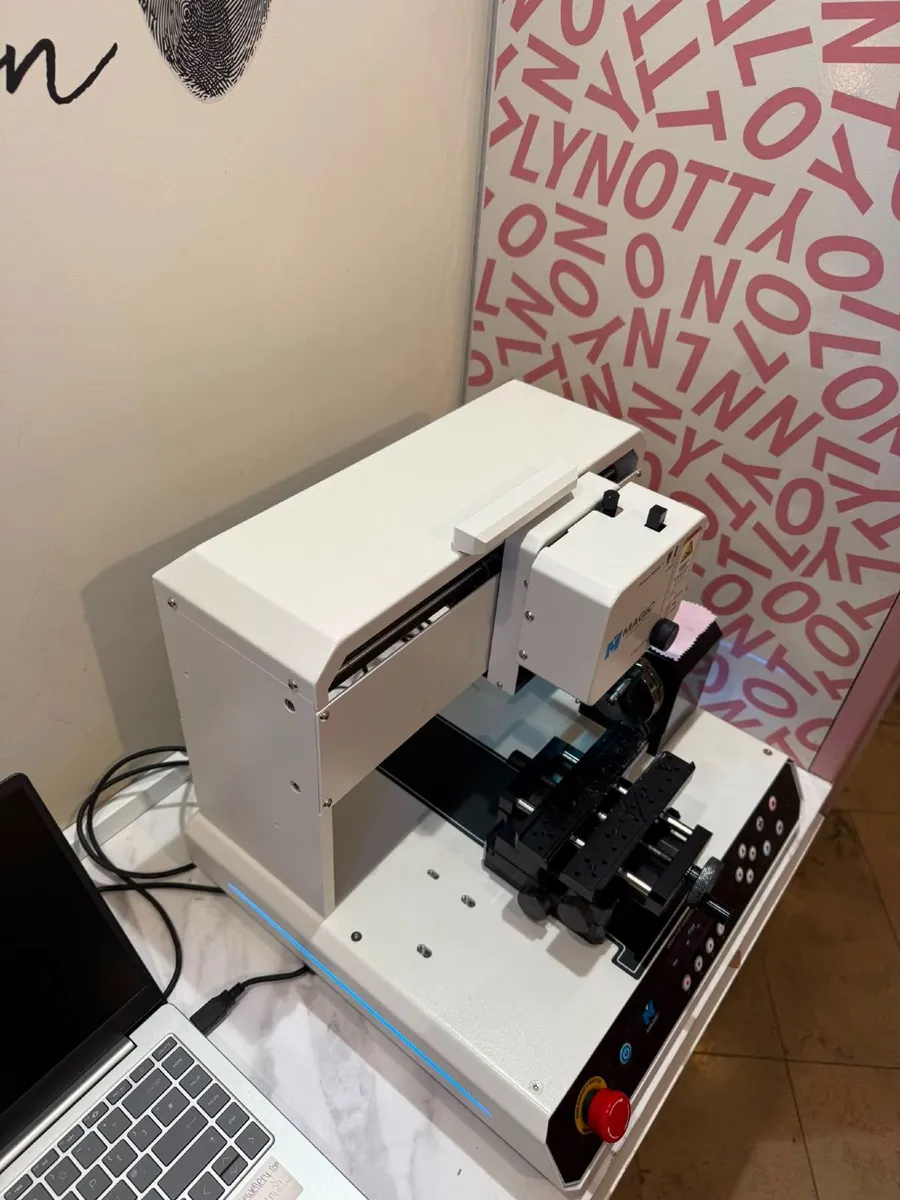 MAGIC Engraving Machine – Professional Engraver - Image 1