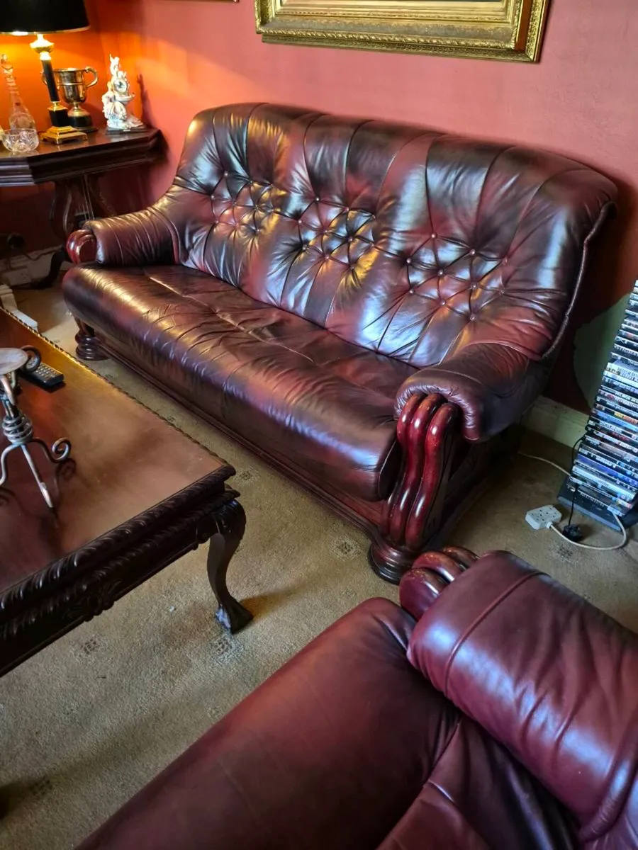 Three Piece Leather Suite  3+1+1 - Image 1
