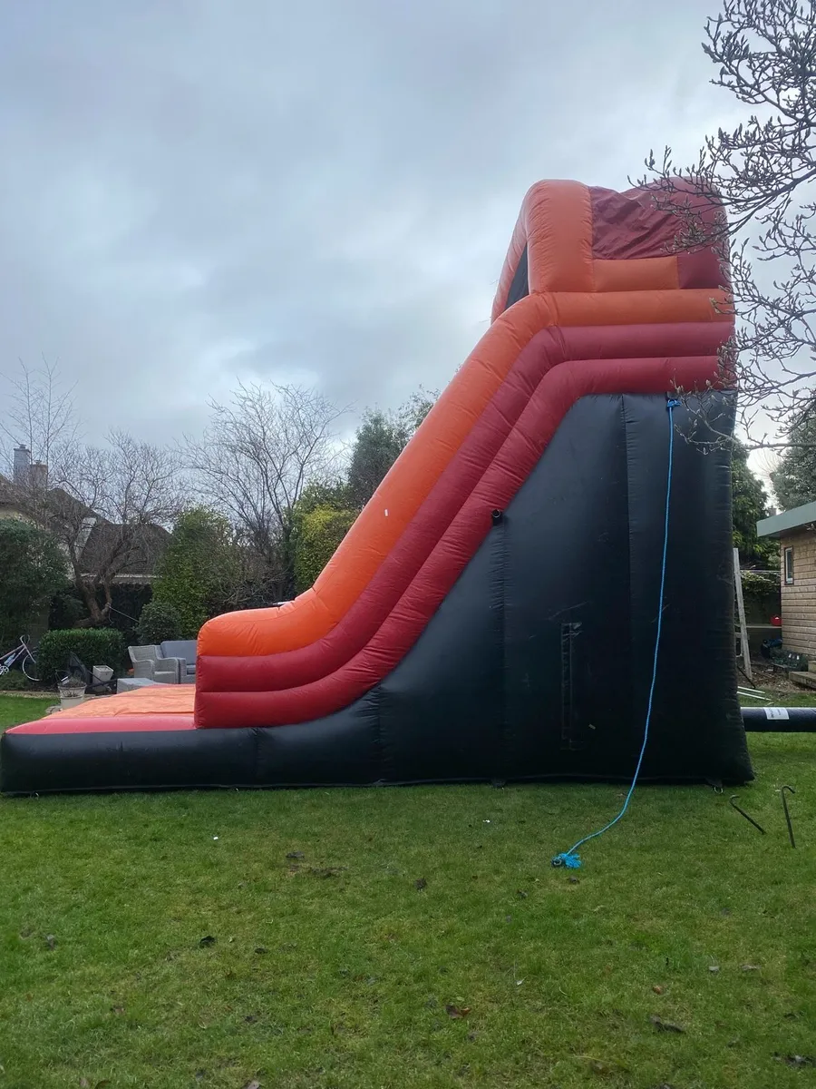 Superslide Bouncy Castle - Image 4