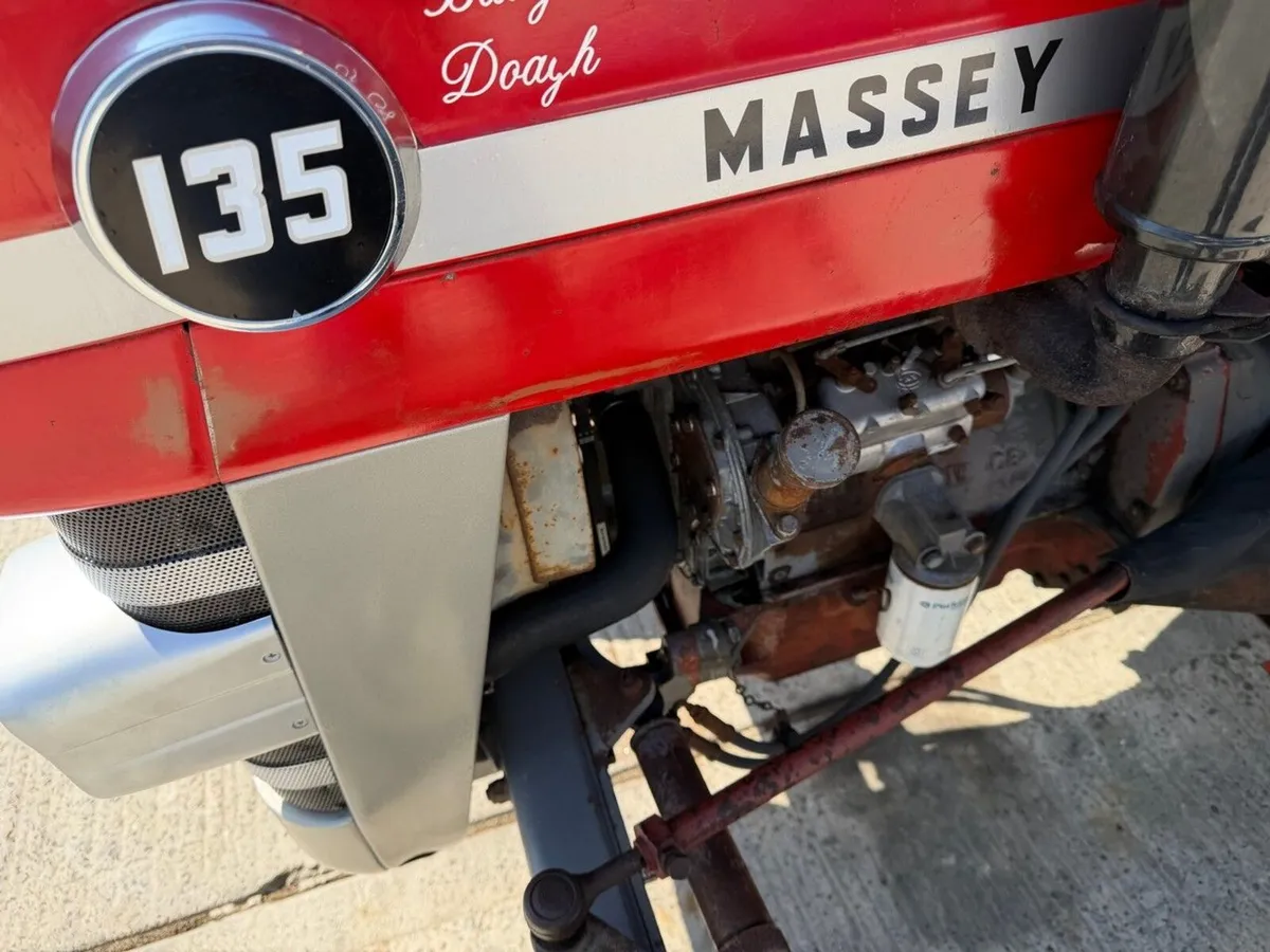 MASSEY 135 2WD TRACTOR - Image 3
