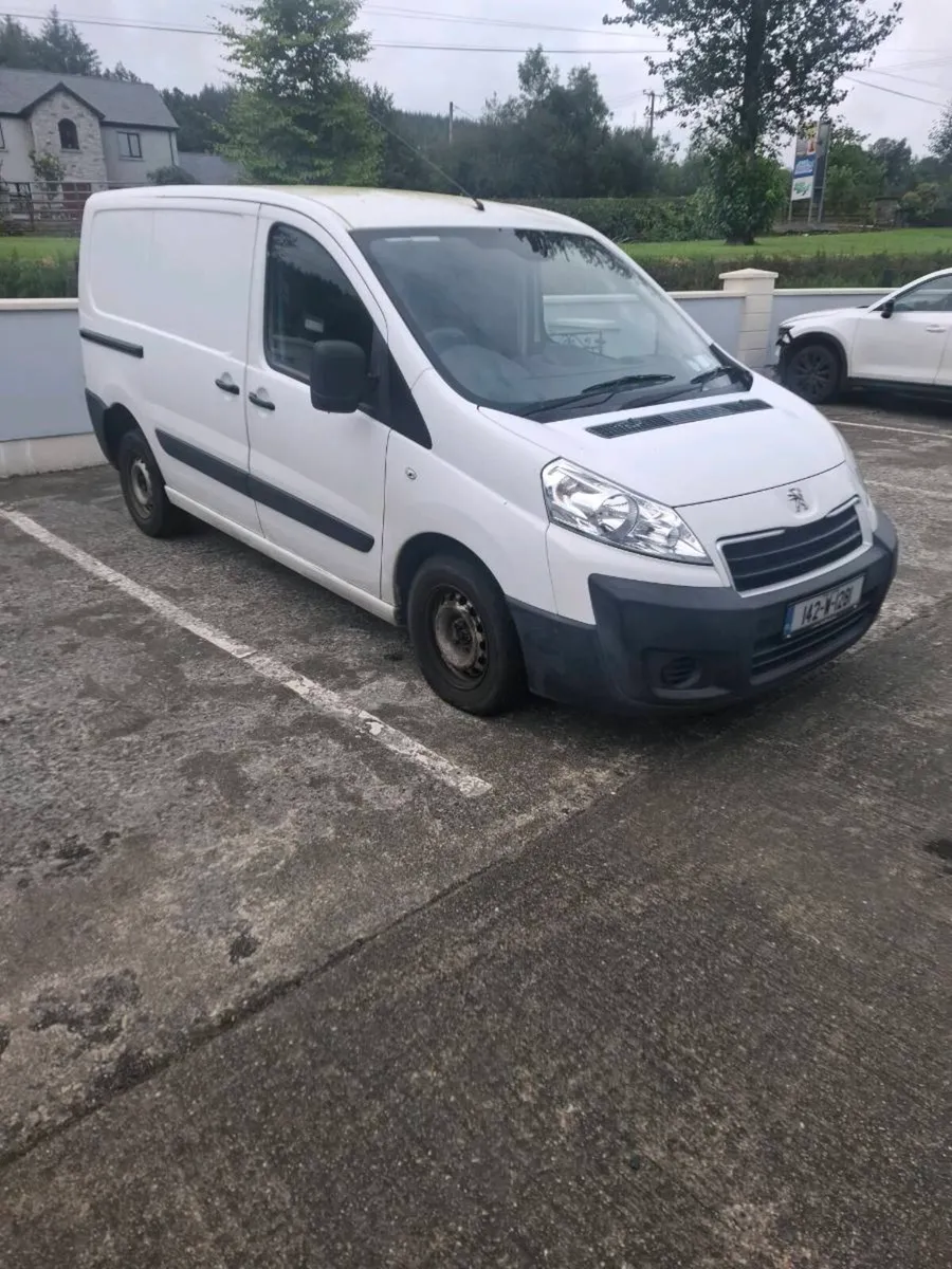 Van - Image 1