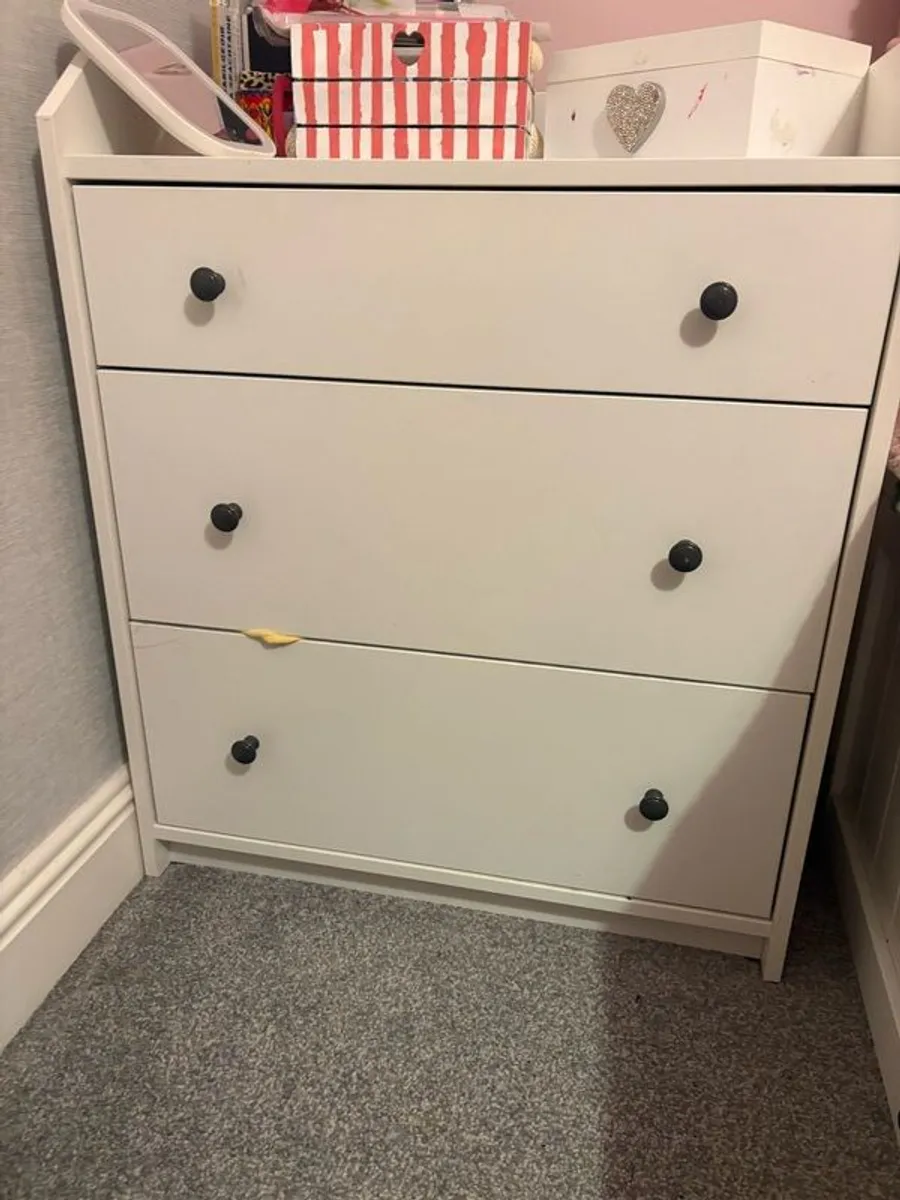chest of drawers - Image 2
