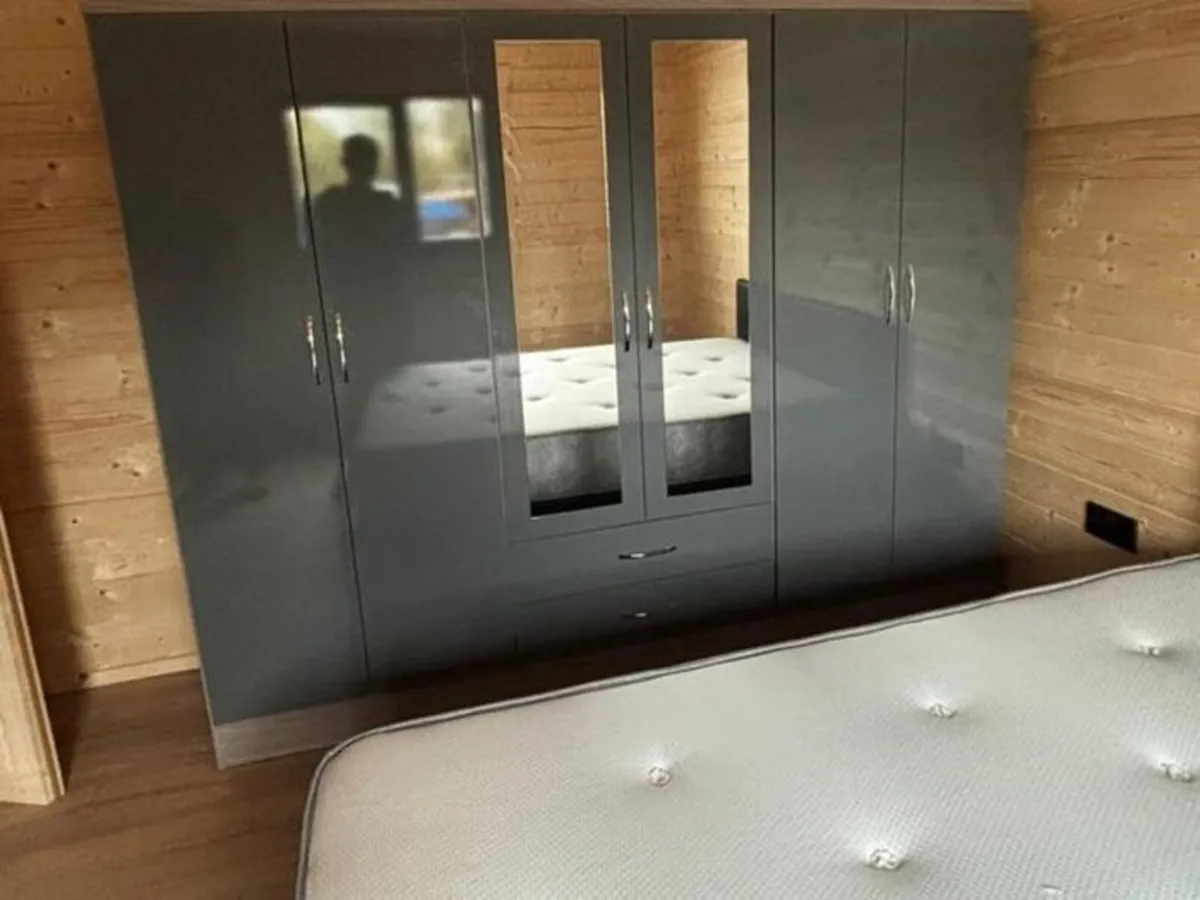 6 DOOR WARDROBES - Image 2