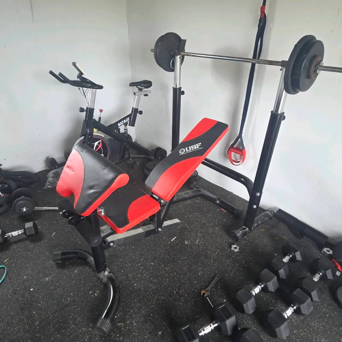 Adjustable weight bench and squat stand - Image 1