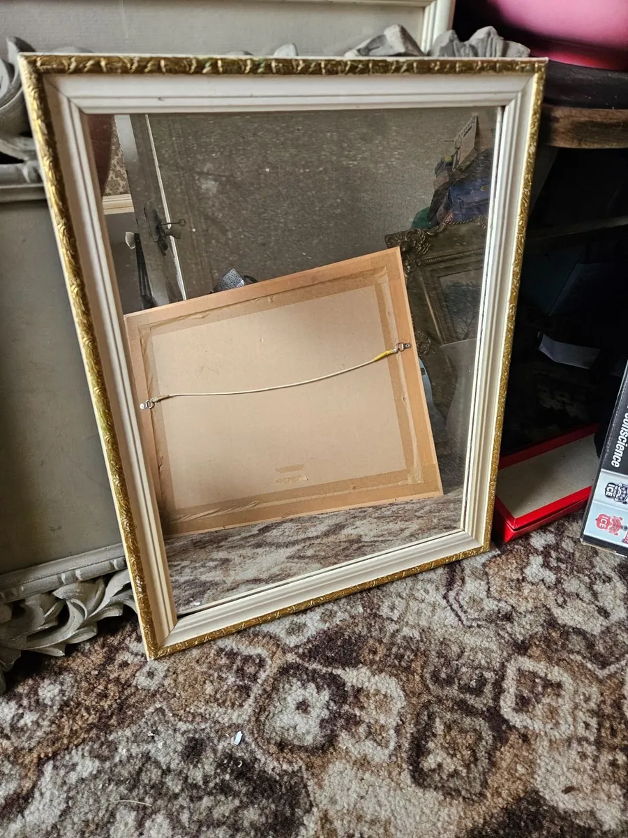 Vintage Retro Mirror - Image 1