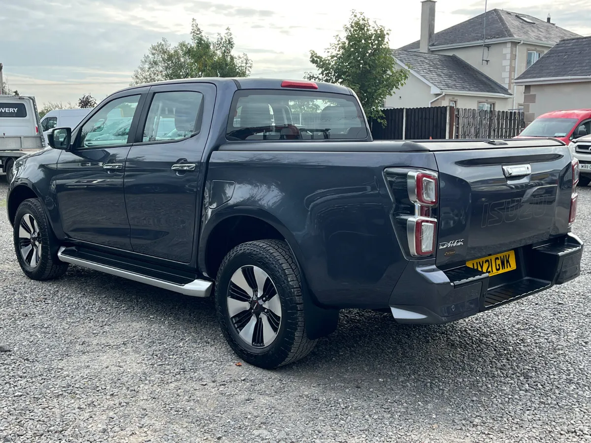 2021 ISUZU DMAX DL40 1.9 TWIN TURBO - Image 4