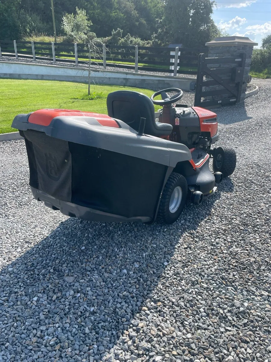 Husqvarna CTH194 lawnmower - Image 3