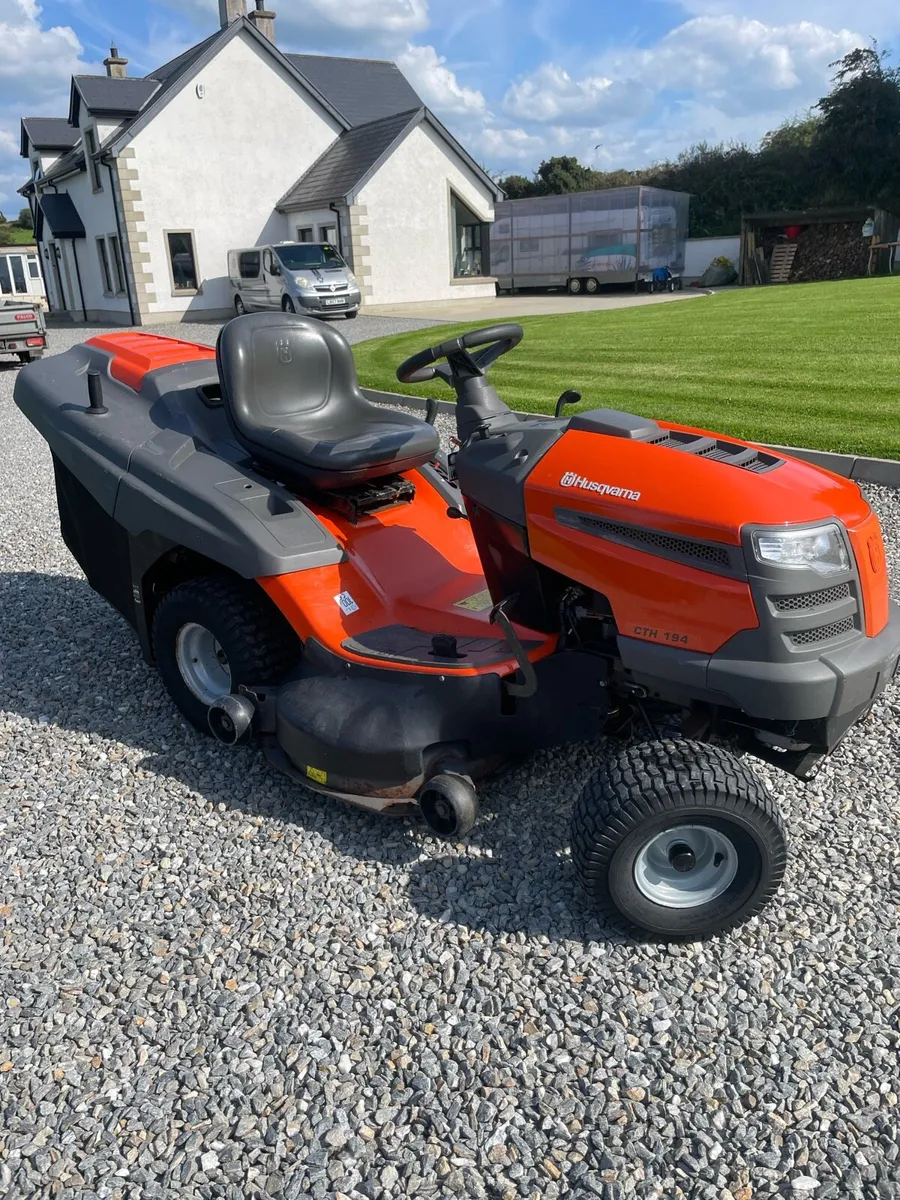 Husqvarna CTH194 lawnmower - Image 4