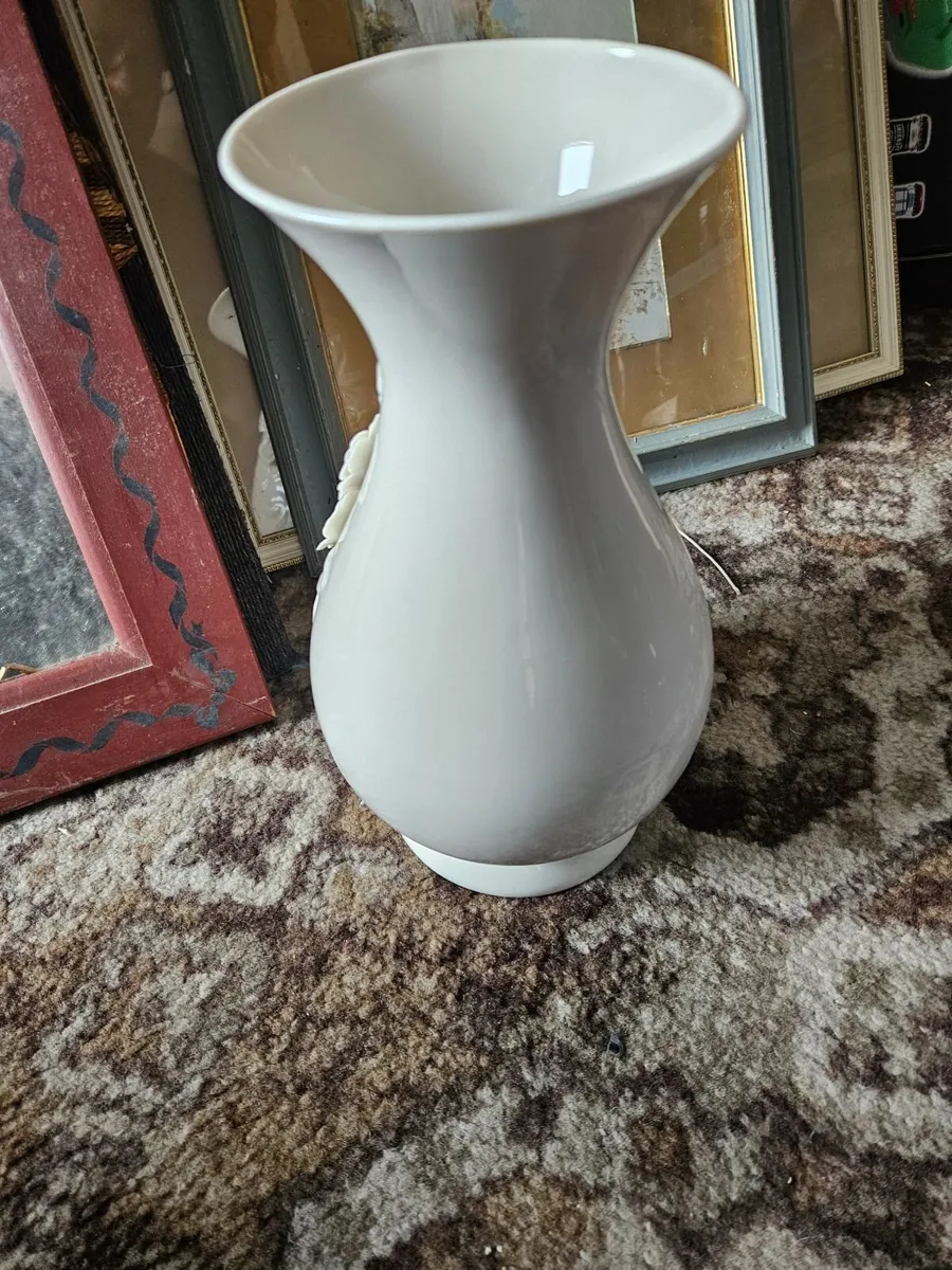 Belleek Vase - Image 4