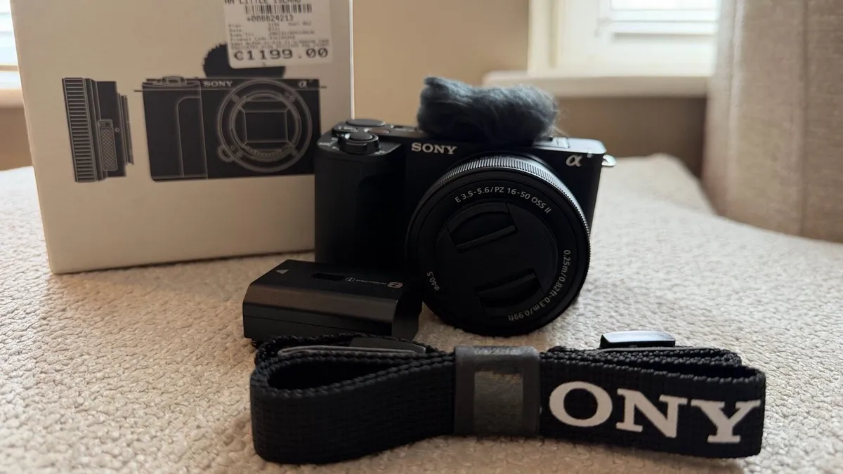 Sony ZV-E10 ll - Image 1