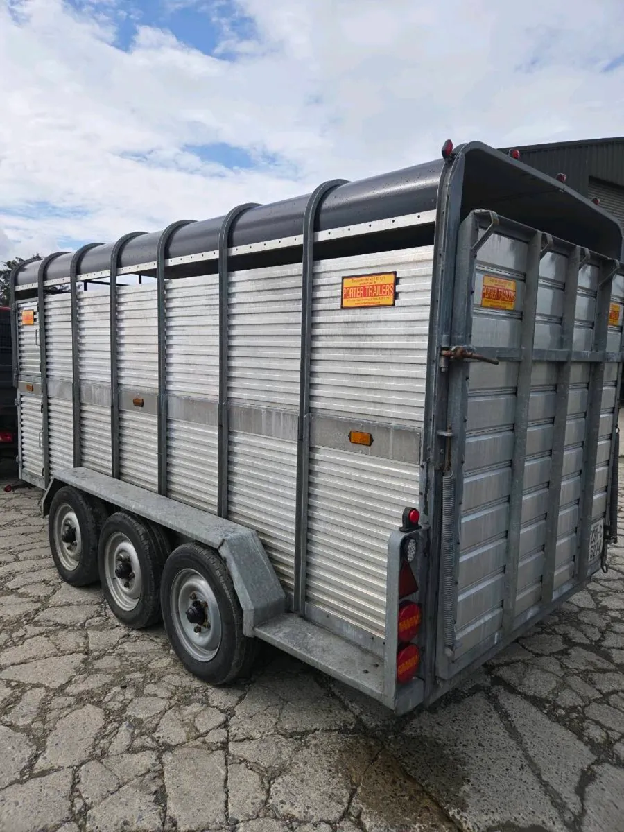 14 foot porter cattle trailer - Image 3