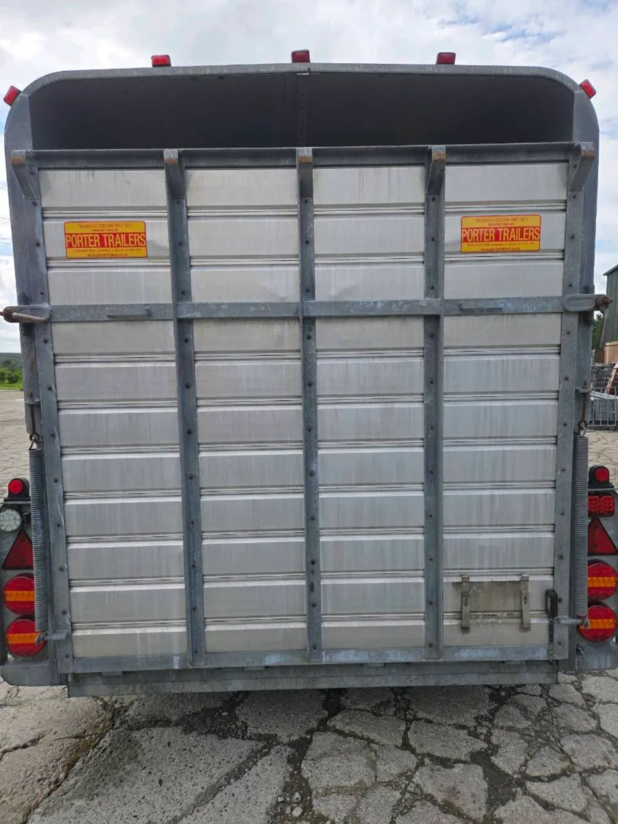 14 foot porter cattle trailer - Image 4