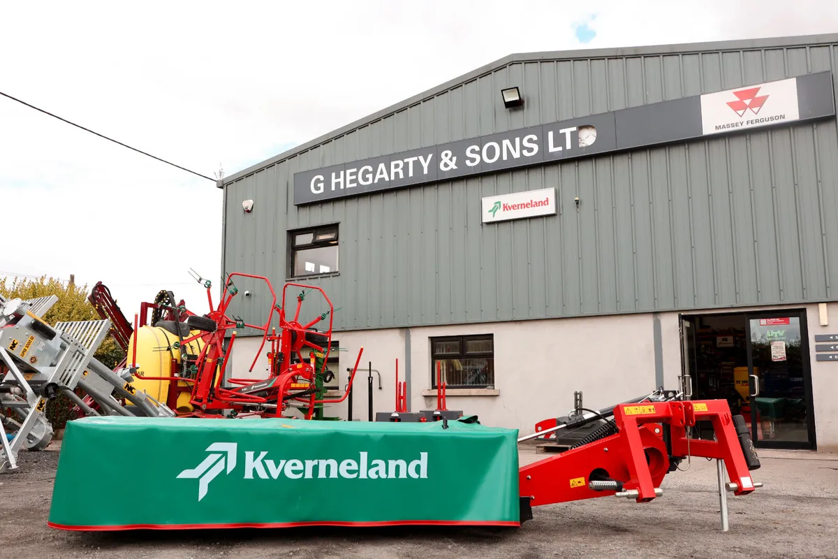 New Kverneland 2320 Mower End of Season price - Image 1