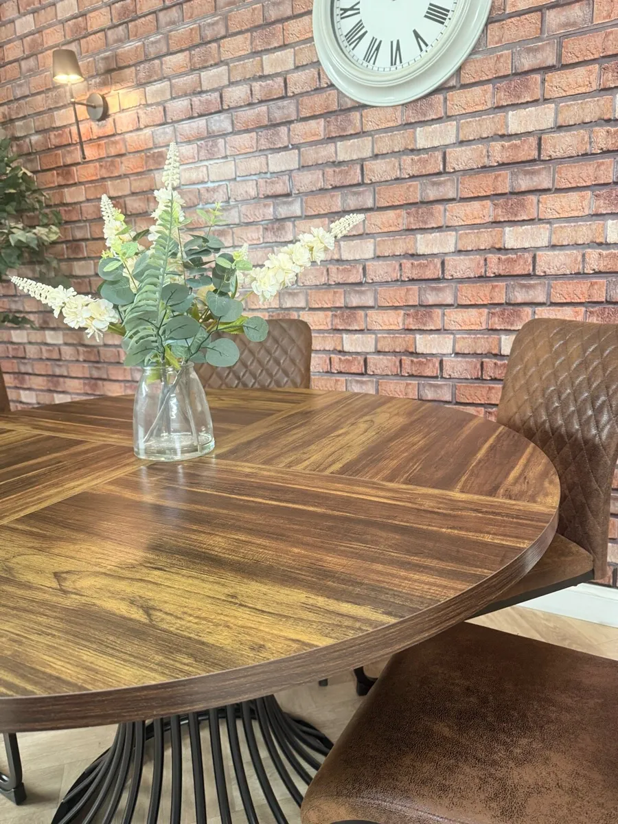New walnut finish kitchen table & 6 chairs - Image 4