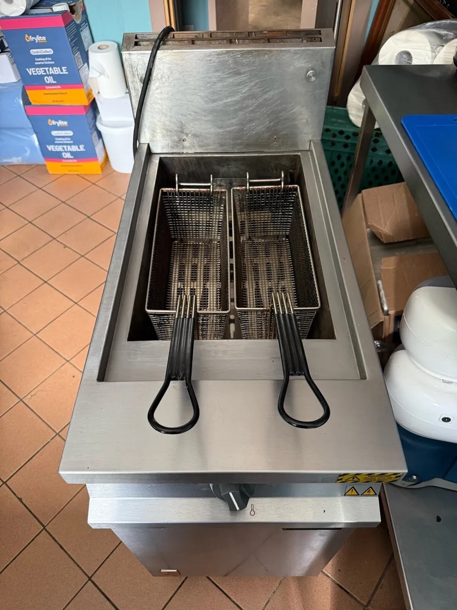 LPG deep fryer - Image 2