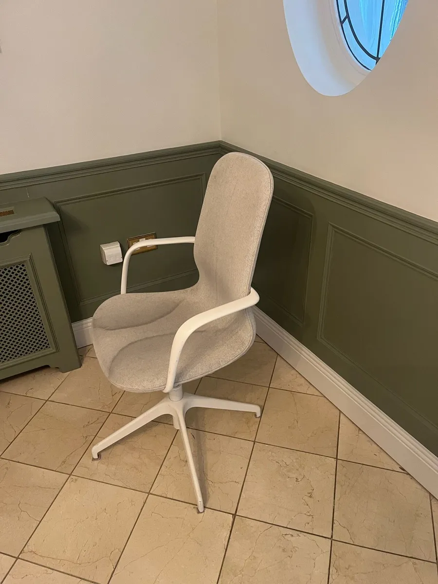 Office chair - Image 2