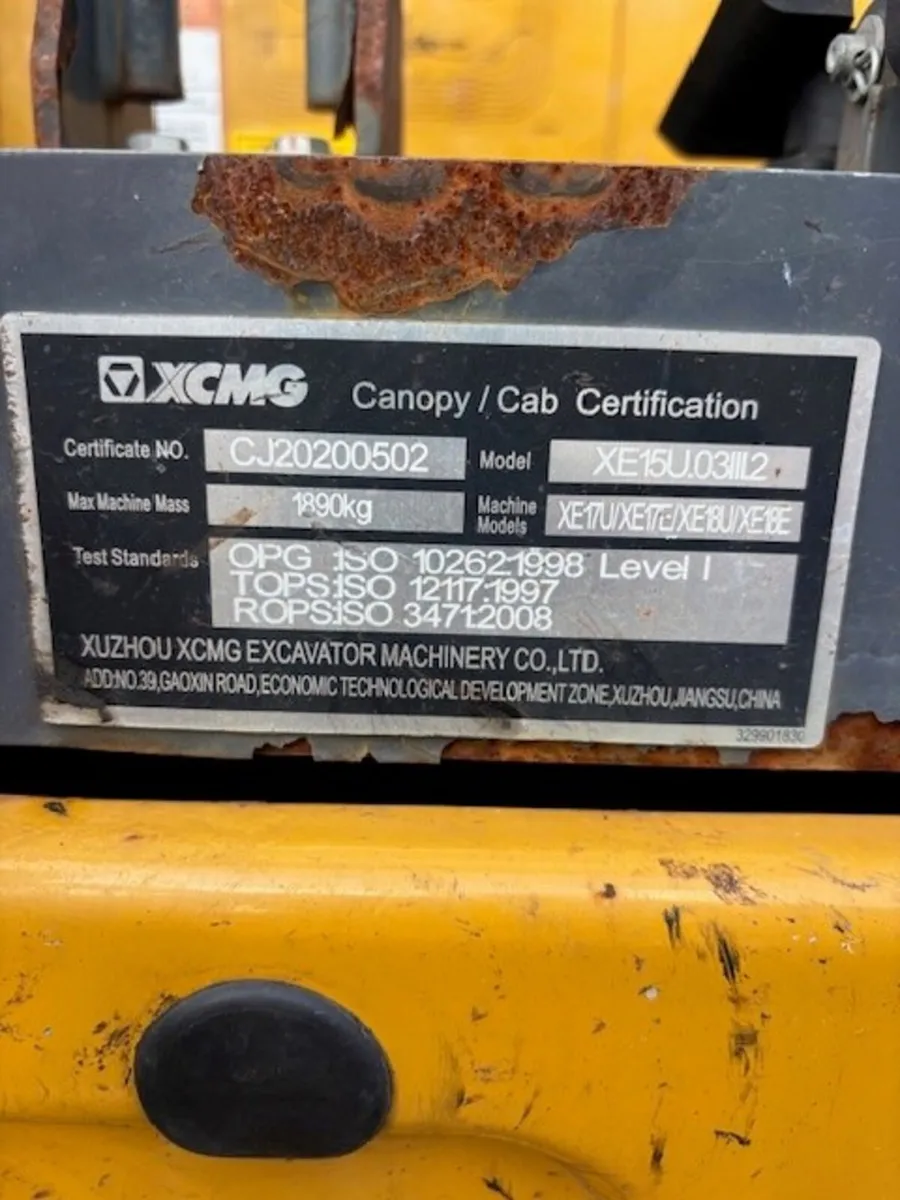 XCMG XE18E DIGGER - Image 3
