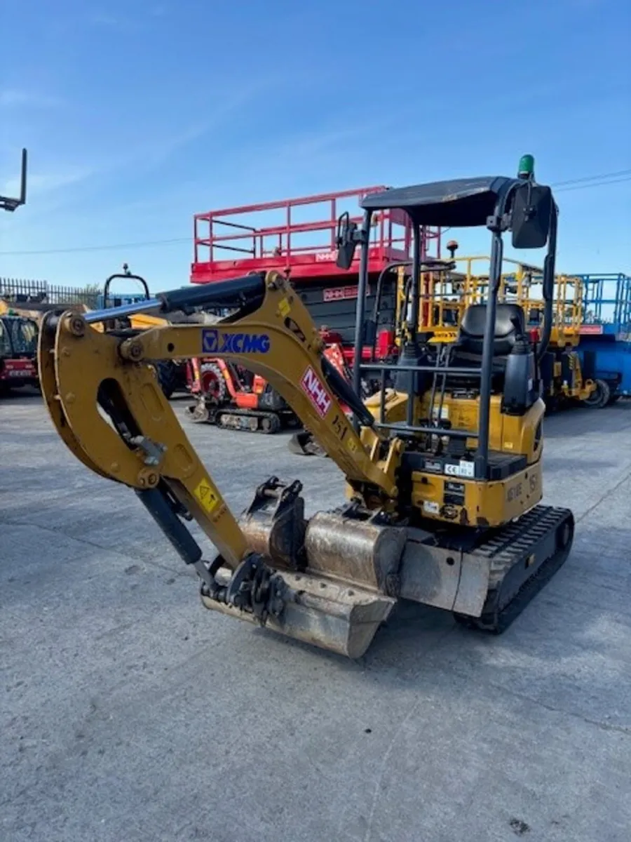 XCMG XE18E DIGGER - Image 1