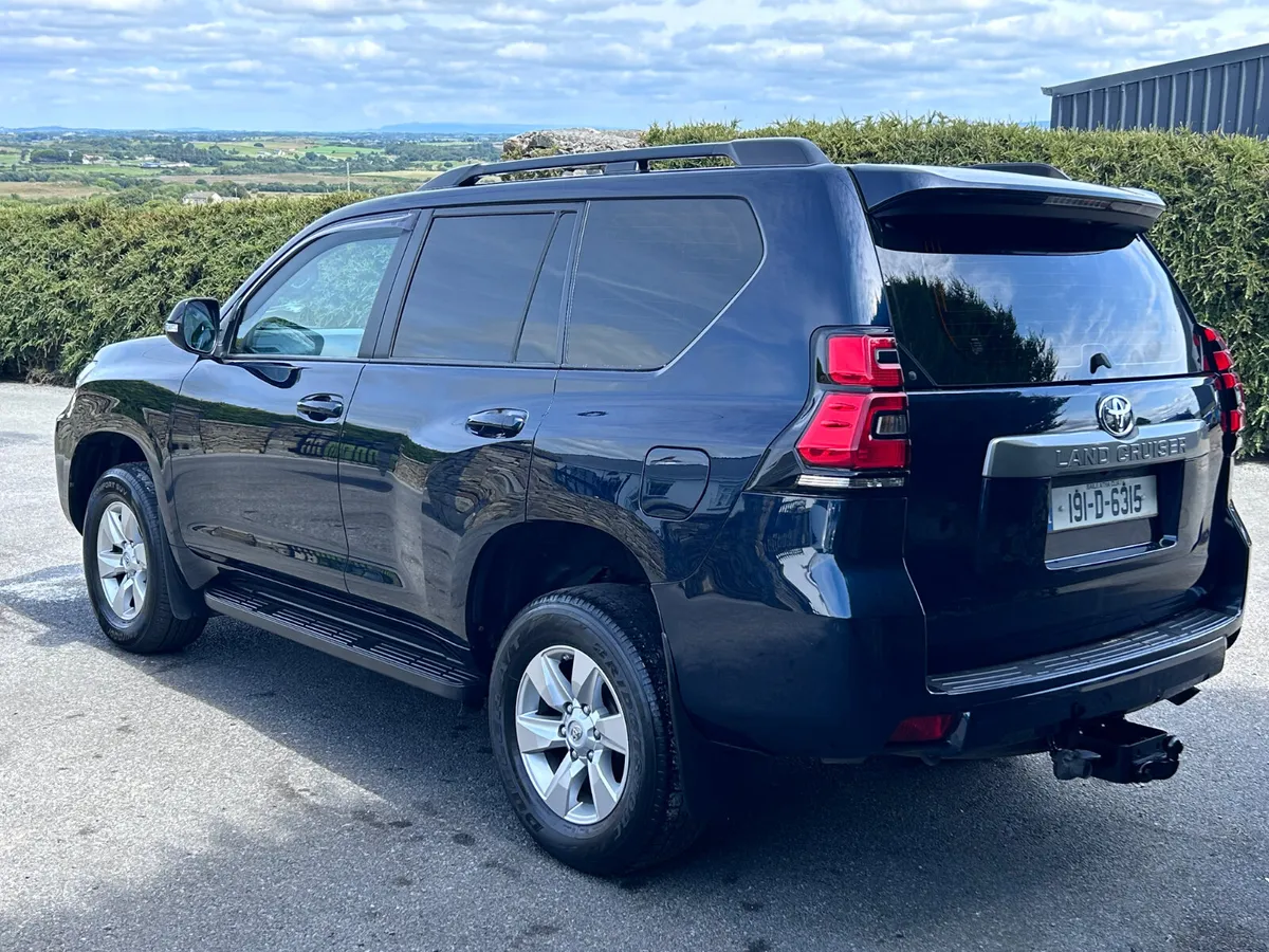 Toyota Land Cruiser 2019 Auto - Image 3