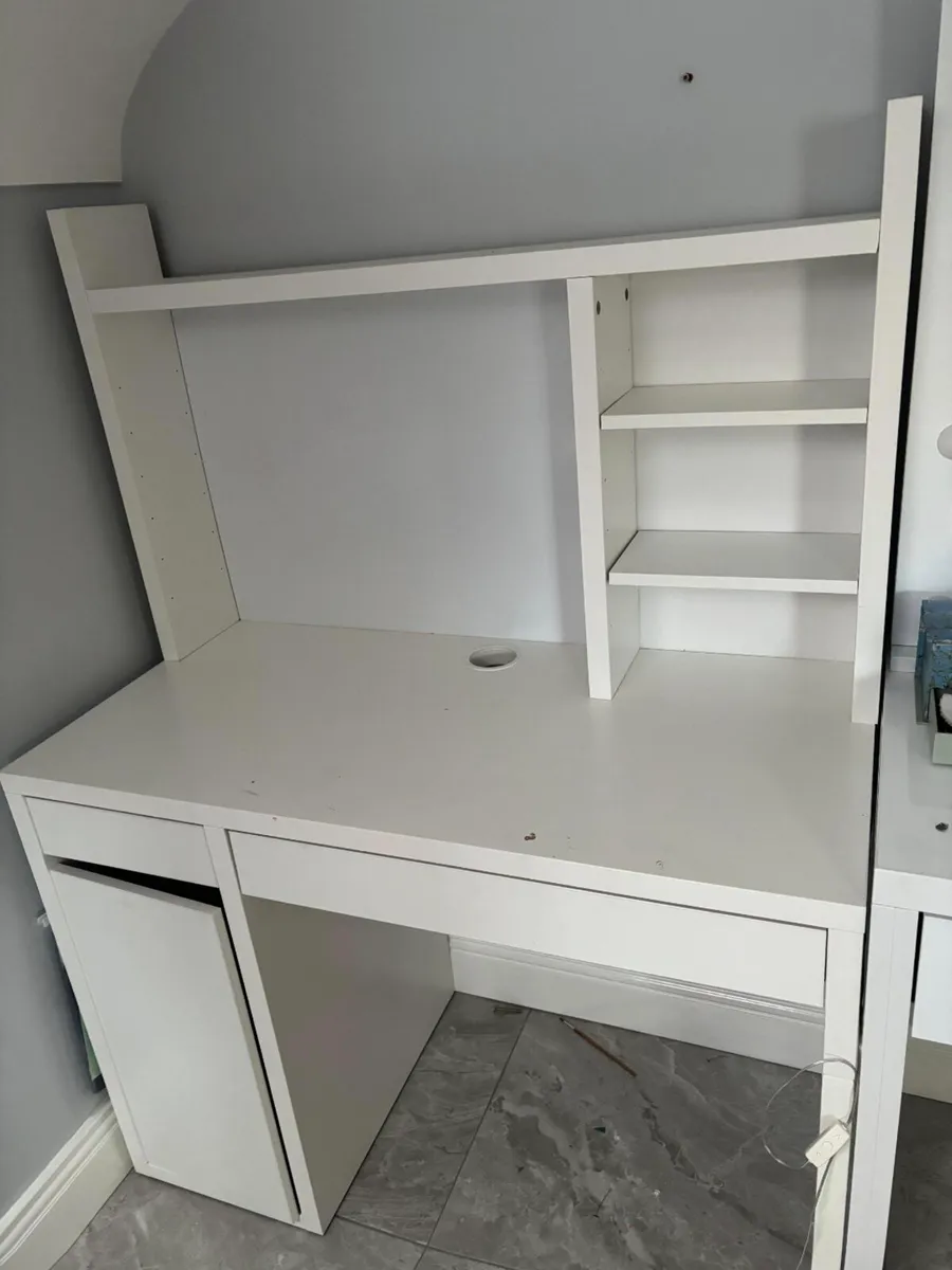 Office/Study Desk - Image 1
