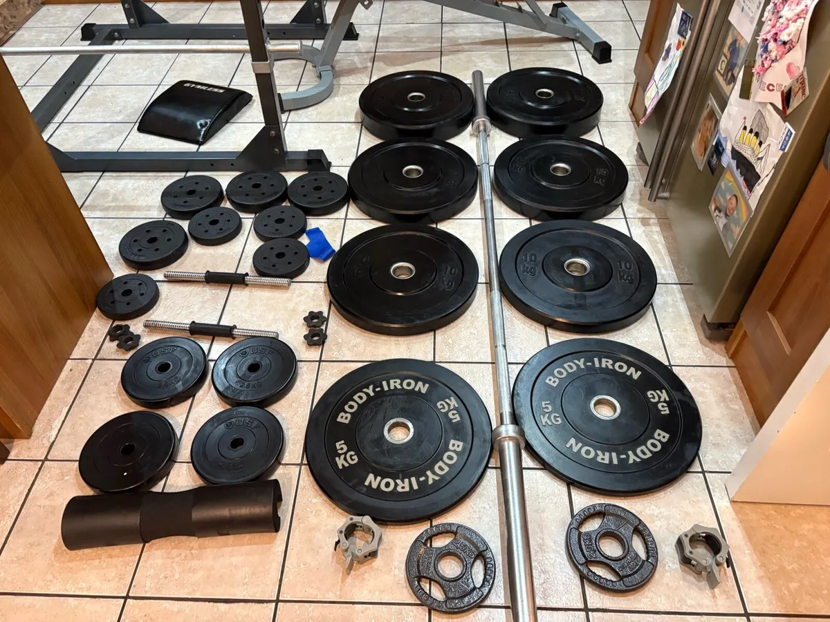 FANTASTIC OLYMPIC GYM POWER RACK FULL SET!! - Image 2