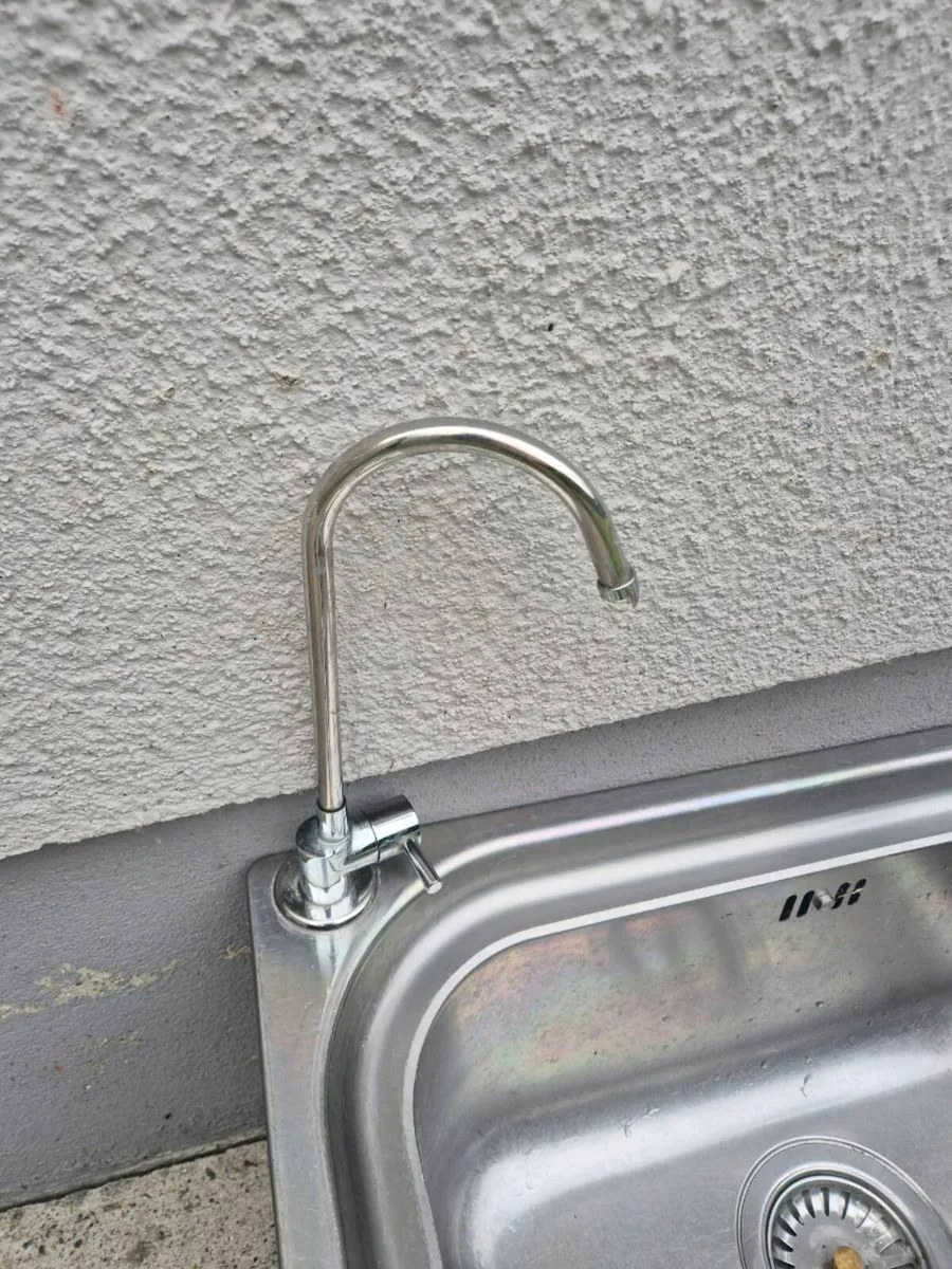 Franke sink & taps - Image 4