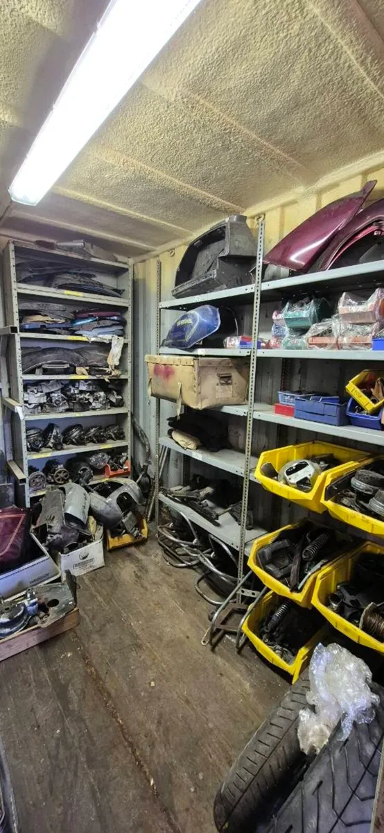 Honda glodwing parts - Image 1
