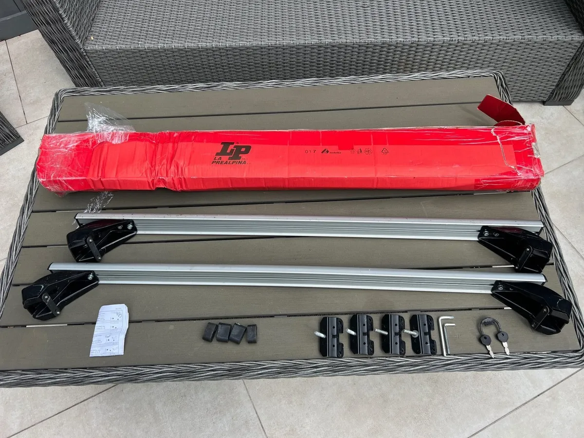 Roof rack for RAV4 - Image 1