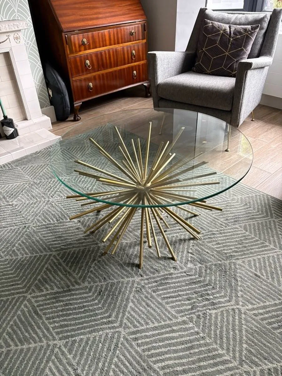 Stunning Glass & Gold Coffee table - Image 1
