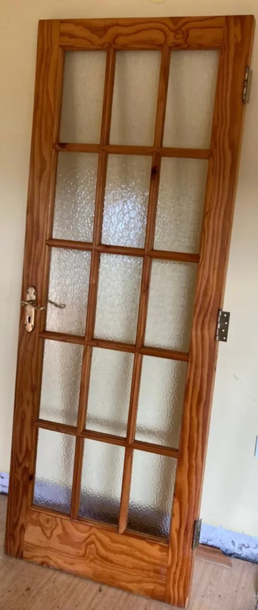 Internal doors - Image 2