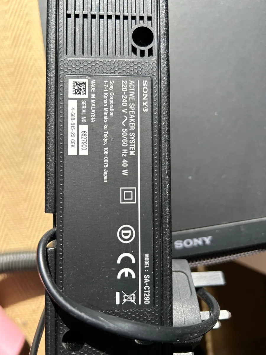 Sony soundbar and woofer remote control - Image 3