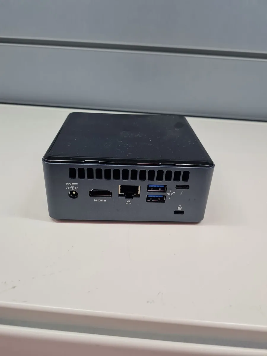 Intel NUC i7 10th Gen - Image 2