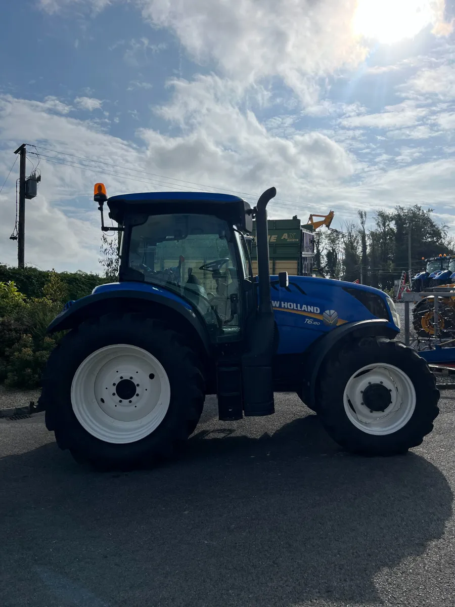 New Holland T6180 - Image 2